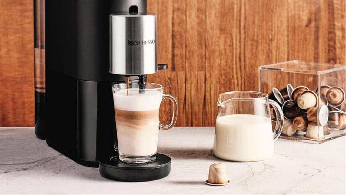 Cápsulas nespresso, leche y máquina nespresso