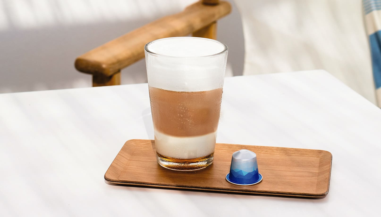 Café frío con hielo y leche Iced Rosemary Latte
