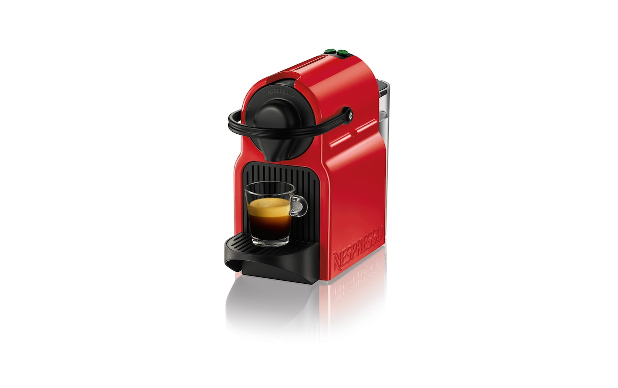 NESPRESSO INISSIA Capsule Coffeemaker 0.6L water tank capacity D40-BK-W