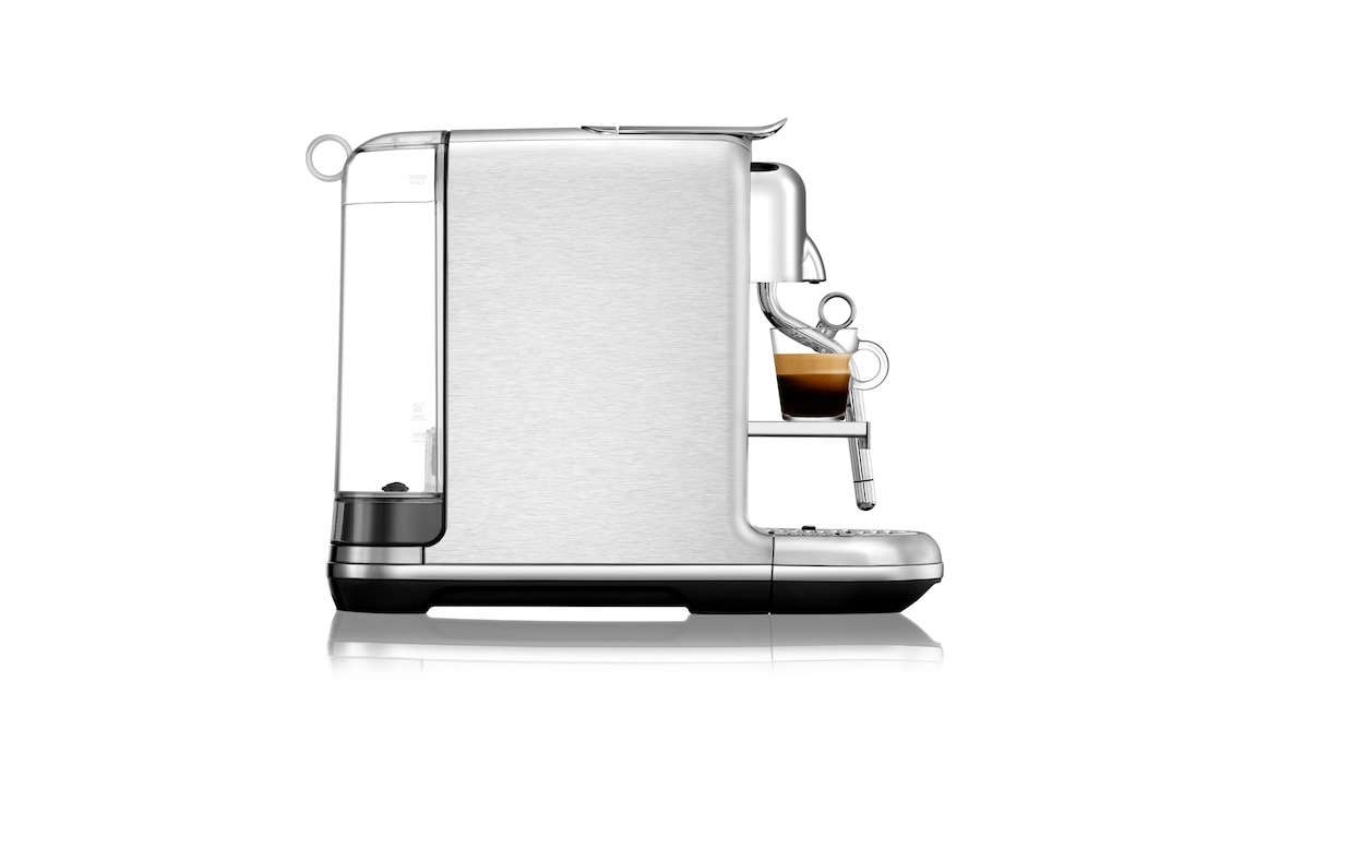 Libera la creatività con Creatista Plus, la nuova macchina per Latte Art  firmata Nespresso