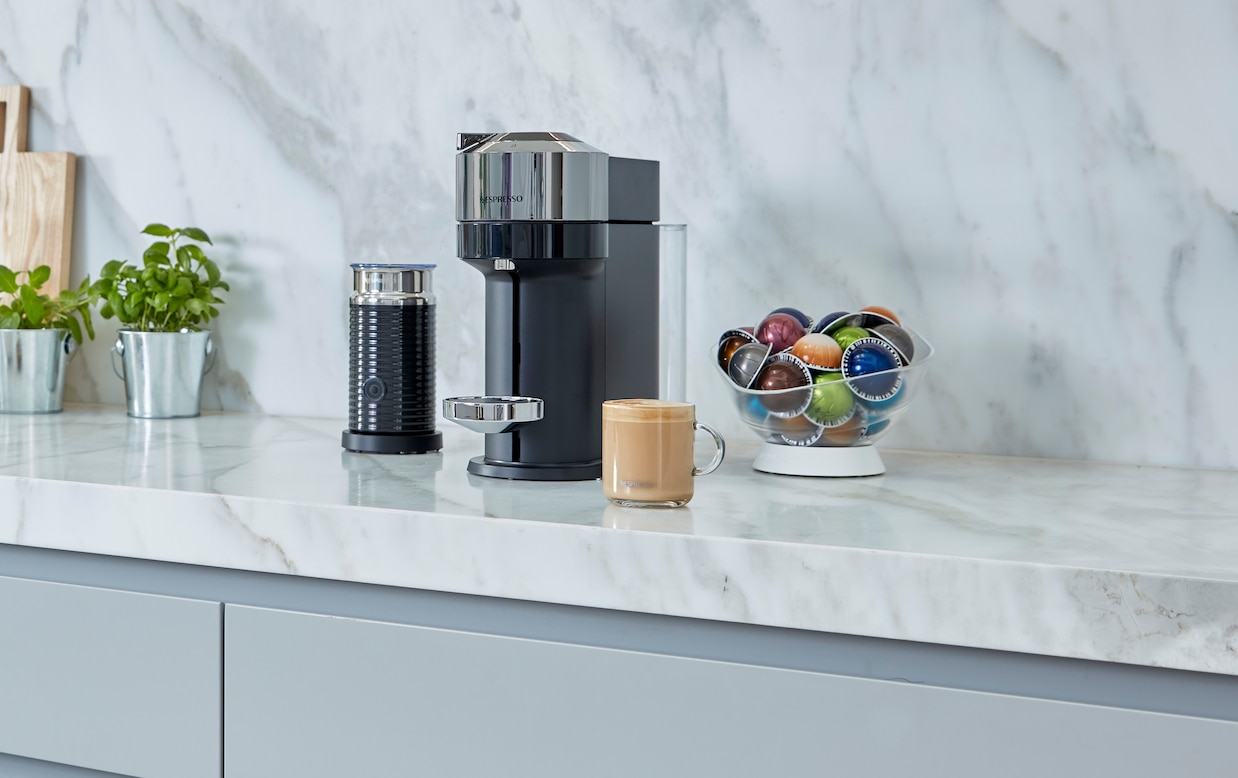 Vertuo Next Coffee Machine and Aeroccino3 Milk Frother