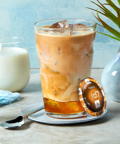 Iced caramel latte with cold foam on top : r/nespresso
