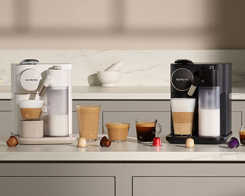 What kind of mug is the mug on the right? It differs from the normal 390ml Vertuo  Mug (left) : r/nespresso
