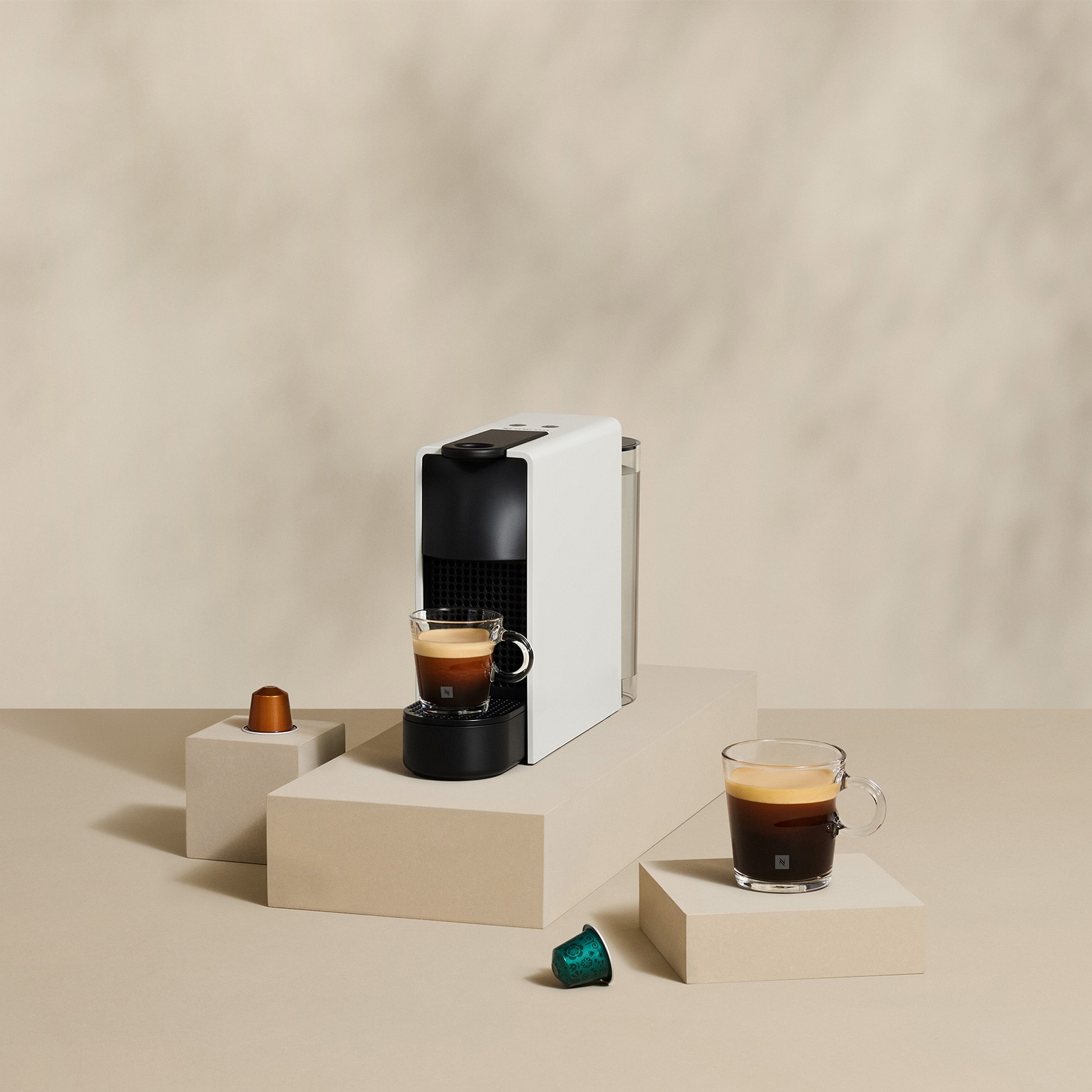 Essenza Mini Grey Coffee Machine & Milk Frother Bundle | Nespresso™ SG