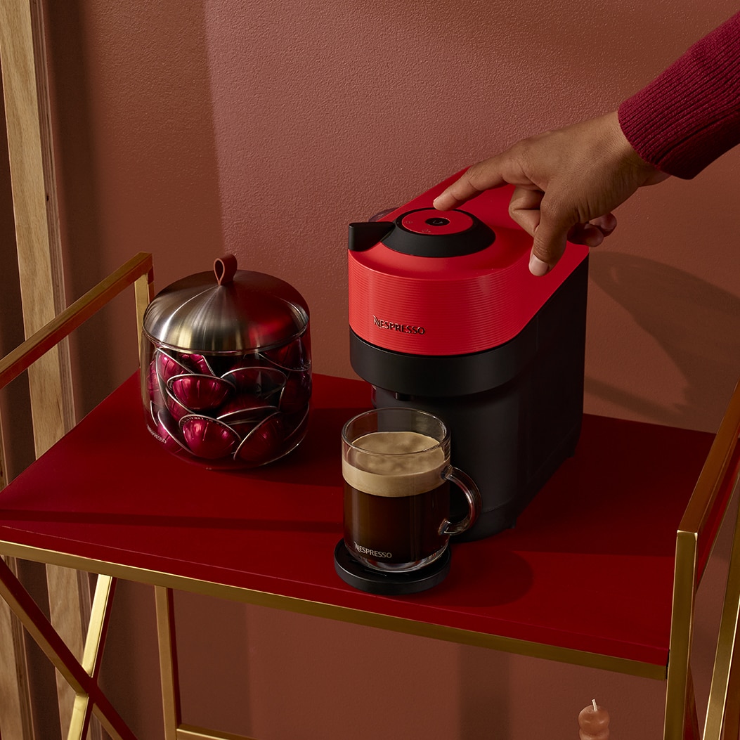 Nespresso celebra San Valentín con su cafetera Vertuo Pop, chocolates y  tazas de barista - Retail Actual