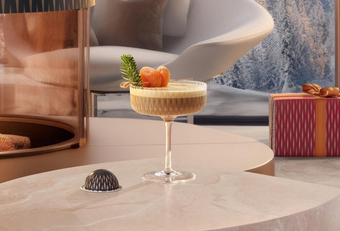 https://www.nespresso.com/shared_res/agility/global/recipes/vl/modal/alpine-vanilla-espresso-mocktini_d_2x.jpg